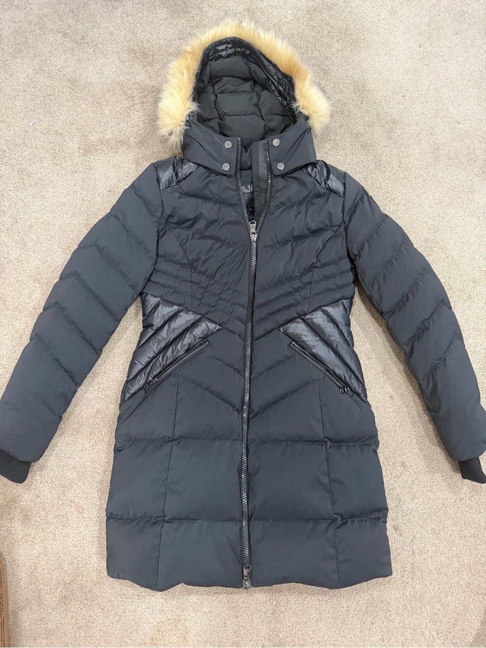 Pajar Canada Women's Black Faux-Fur Trim Long Puffer Coat with Detailing M